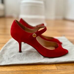 Nine West Size 7 Mary Jane style heels!